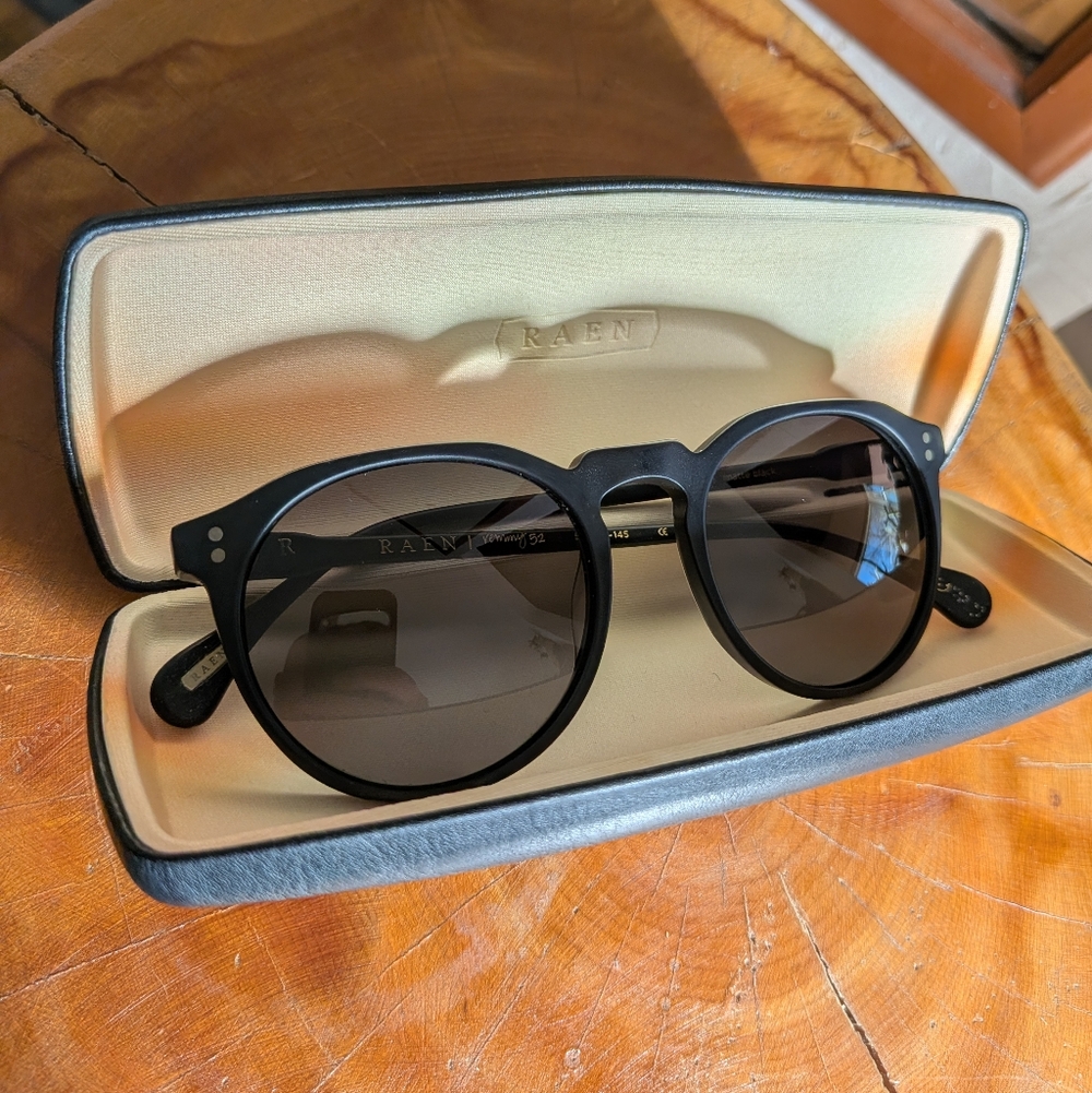 RAEN Remmy 52 Matte Black